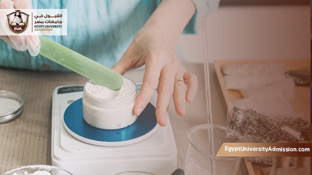 كم معدل طب التجميل في مصر